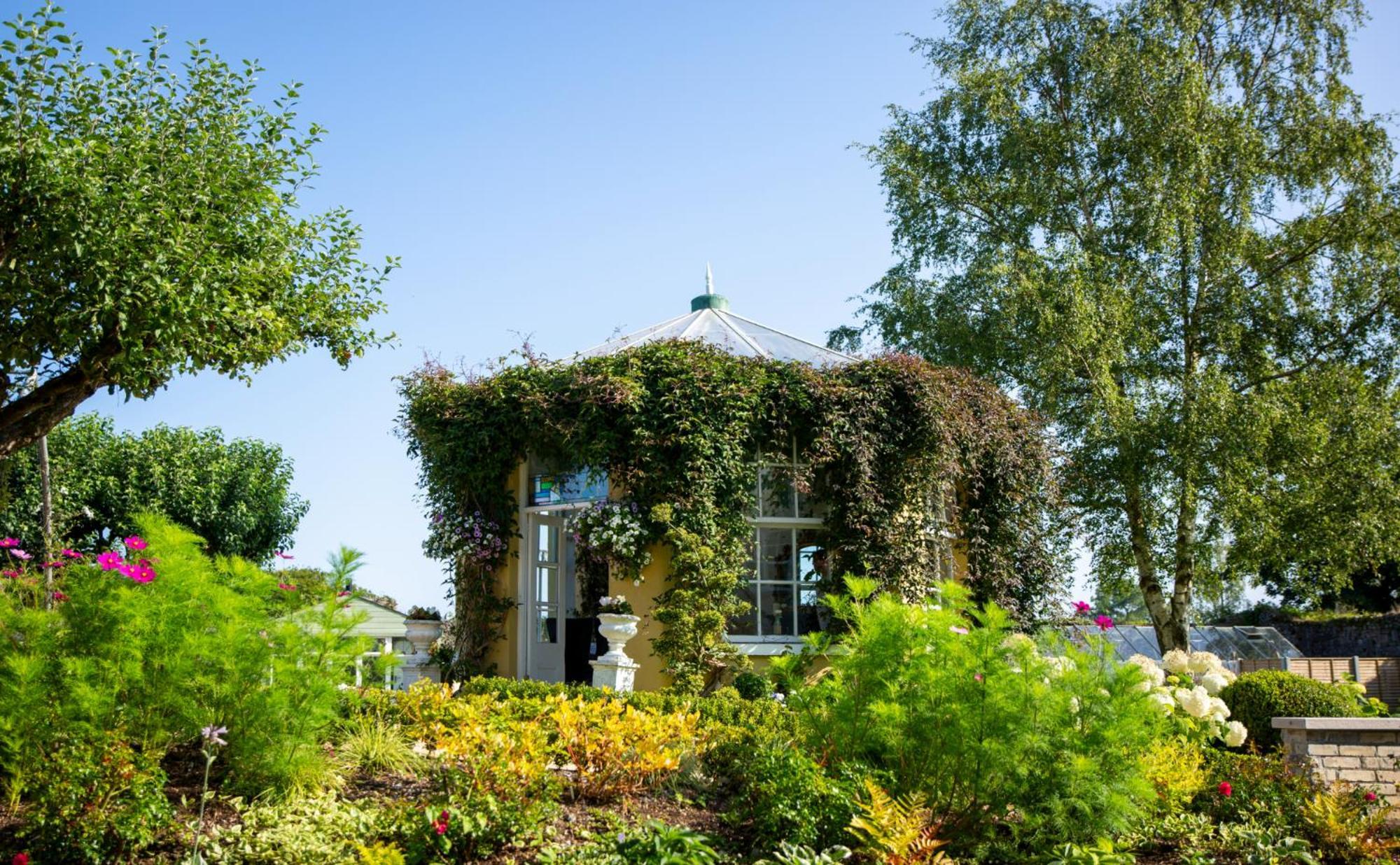 County Arms Birr Hotel Buitenkant foto