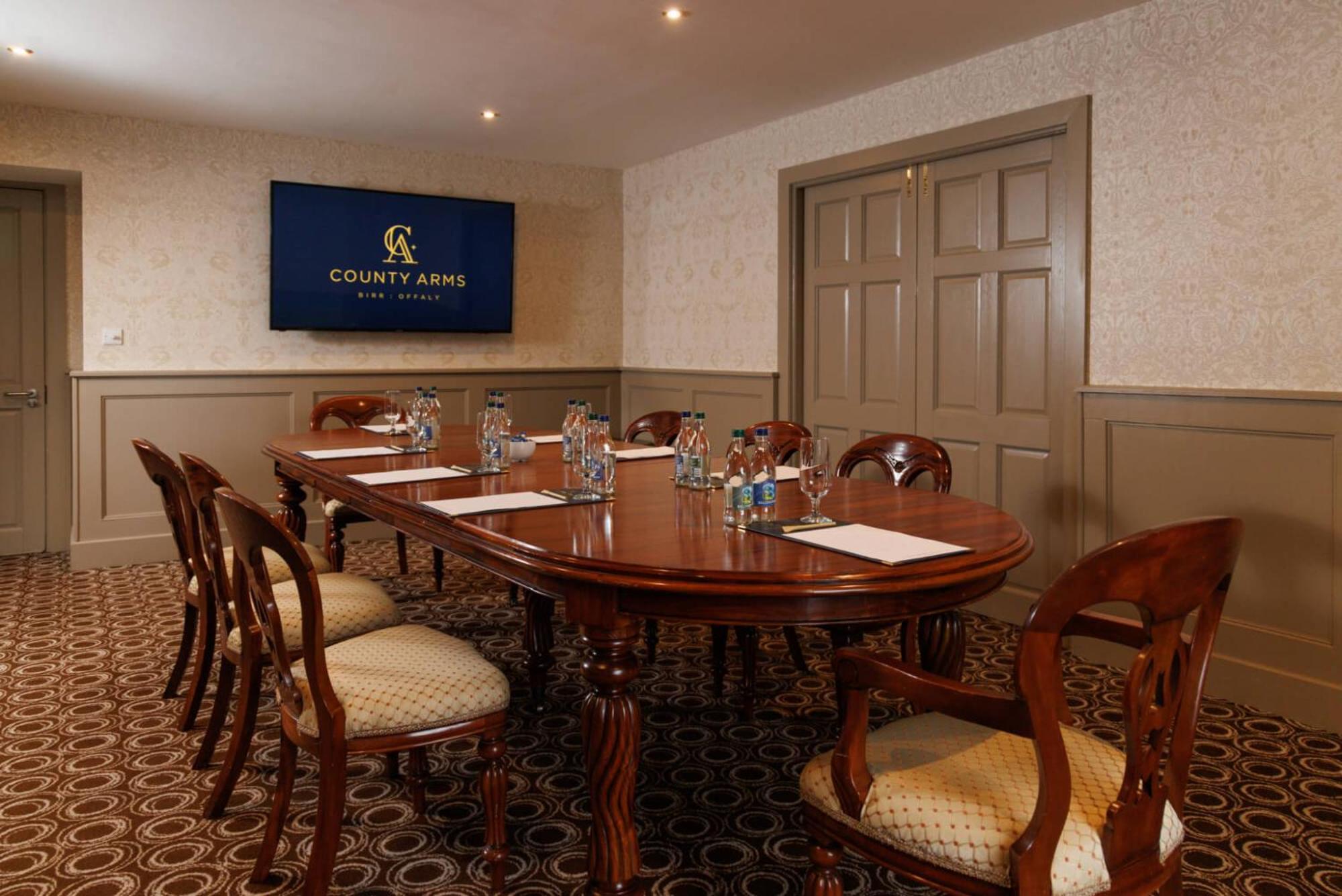 County Arms Birr Hotel Buitenkant foto