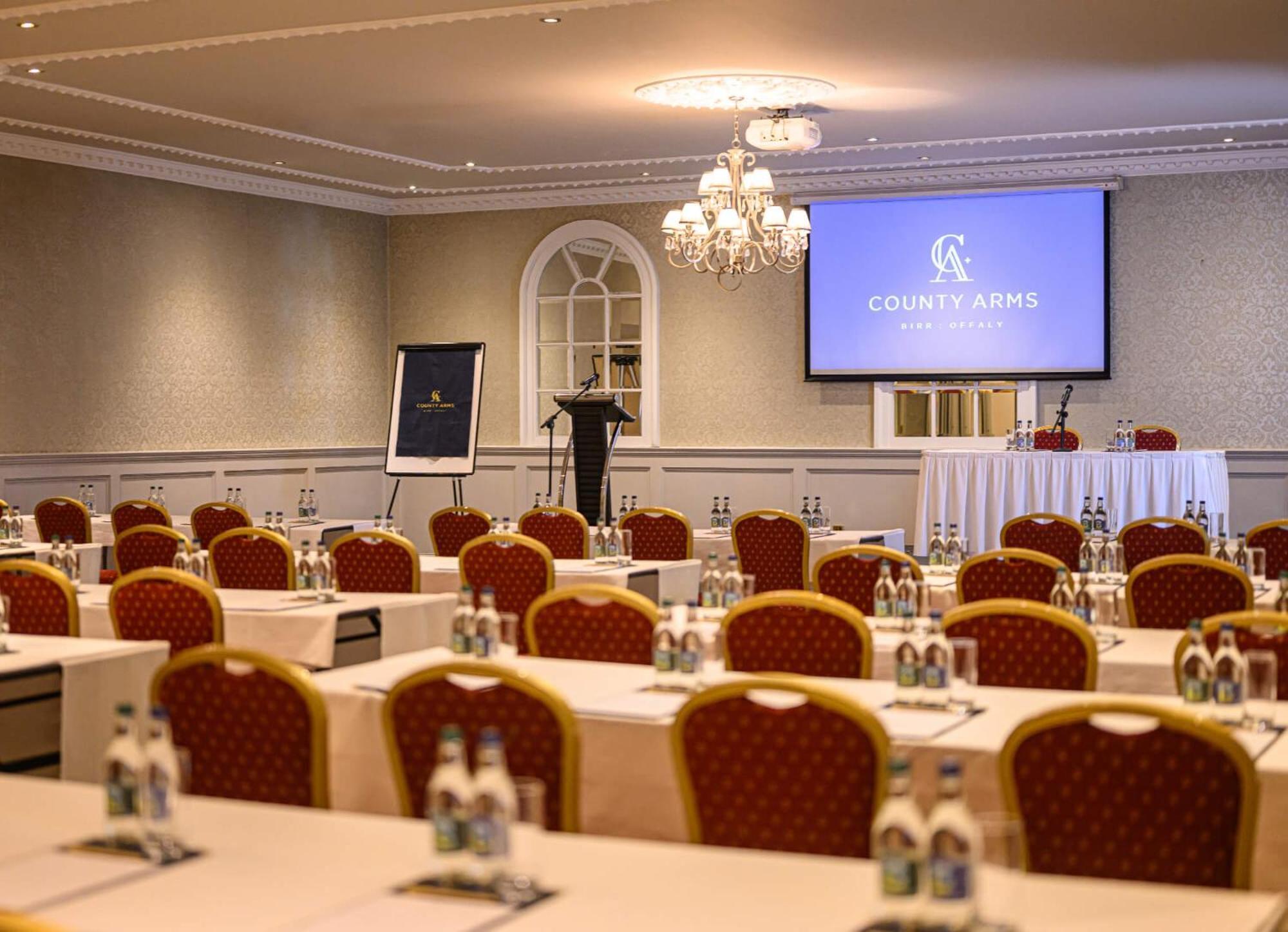 County Arms Birr Hotel Buitenkant foto